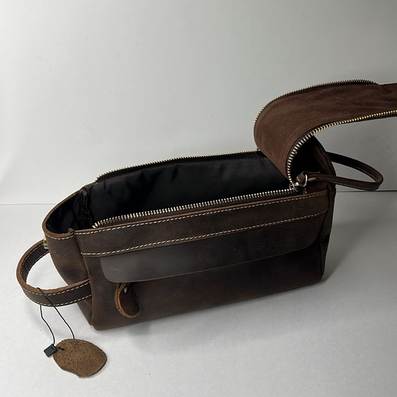 Brown Heavy Duty Leather Double Zipper Dopp Toiletrie Bag - New - Picture 8 of 9